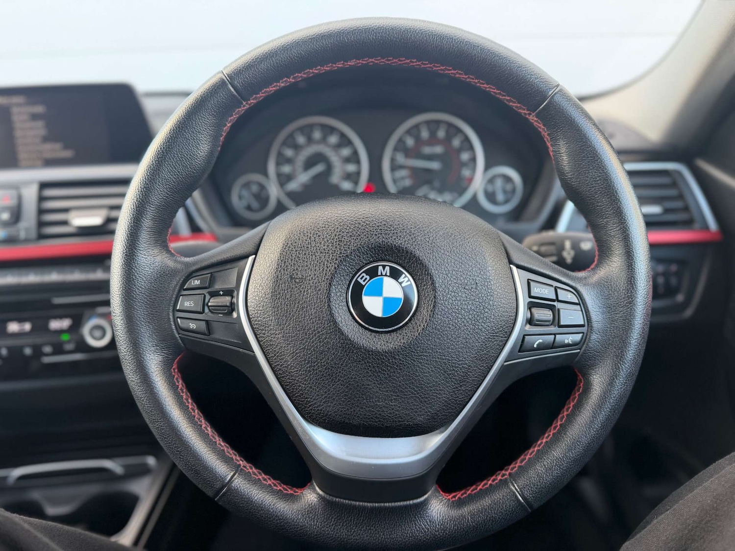 Used BMW 3 Series 2015 for sale - 78015733: Photo 17