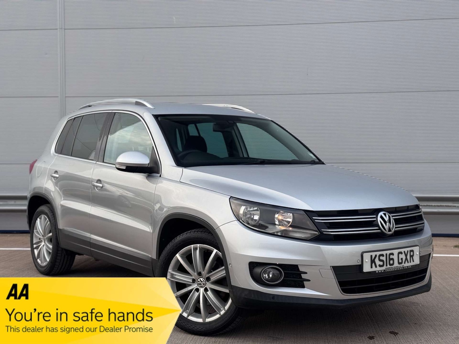 Used Volkswagen Tiguan 2016 for sale - 78015744: Photo 1