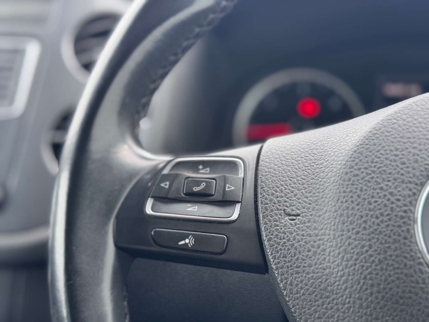 Used Volkswagen Tiguan 2016 for sale - 78015744: Photo 21