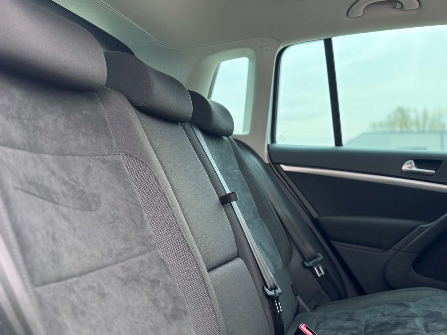 Used Volkswagen Tiguan 2016 for sale - 78015744: Photo 35