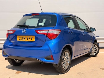 Used Toyota Yaris 2018 for sale - 79099124: Photo