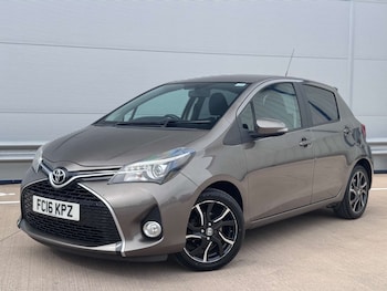 Used Toyota Yaris 2016 for sale - 78183425: Photo