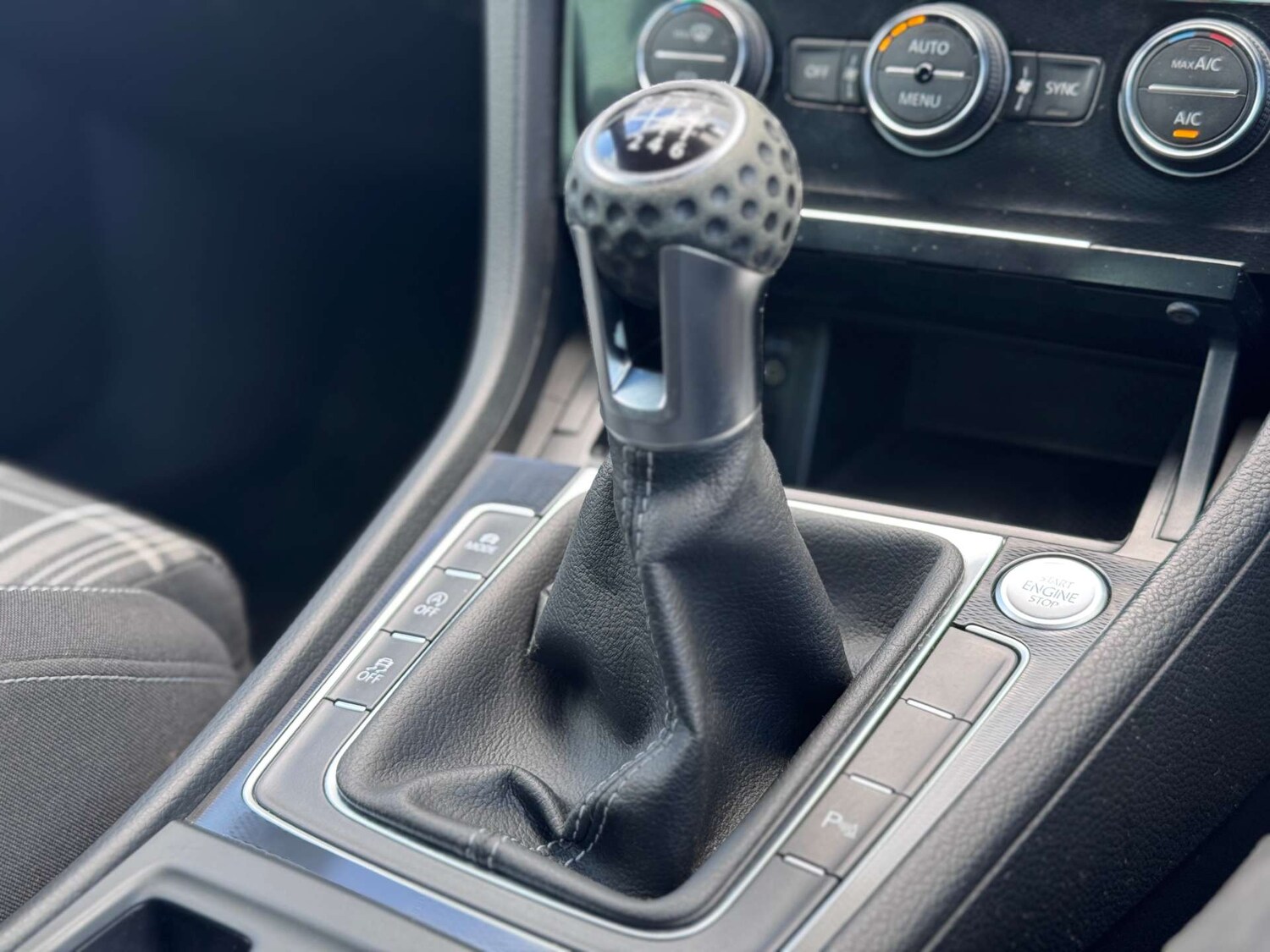 Used Volkswagen Golf 2015 for sale - 78014302: Photo 27