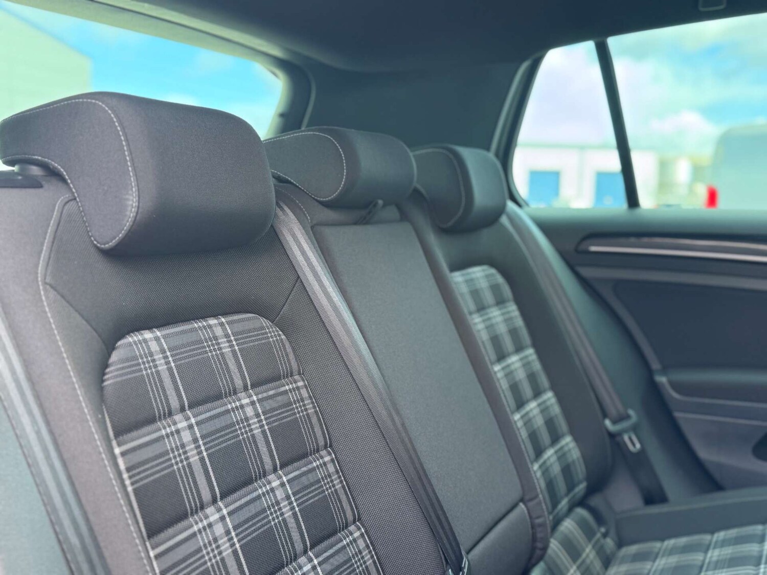 Used Volkswagen Golf 2015 for sale - 78014302: Photo 34