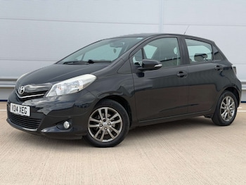 Used Toyota Yaris 2014 for sale - 78798309: Photo