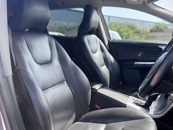 Used Volvo XC60 2016 for sale - 78098880: Photo