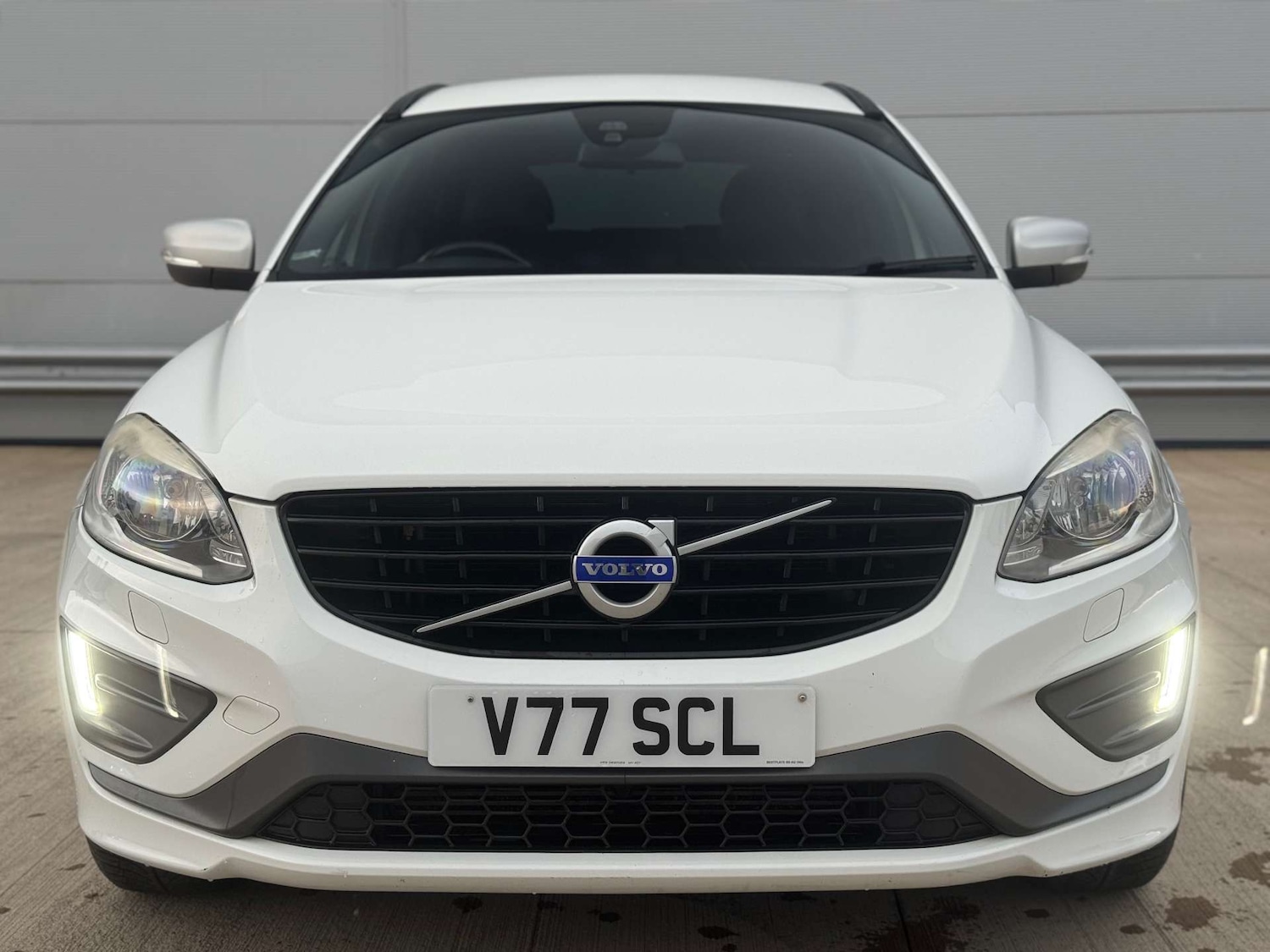 Used Volvo XC60 2016 for sale - 78015699: Photo 2