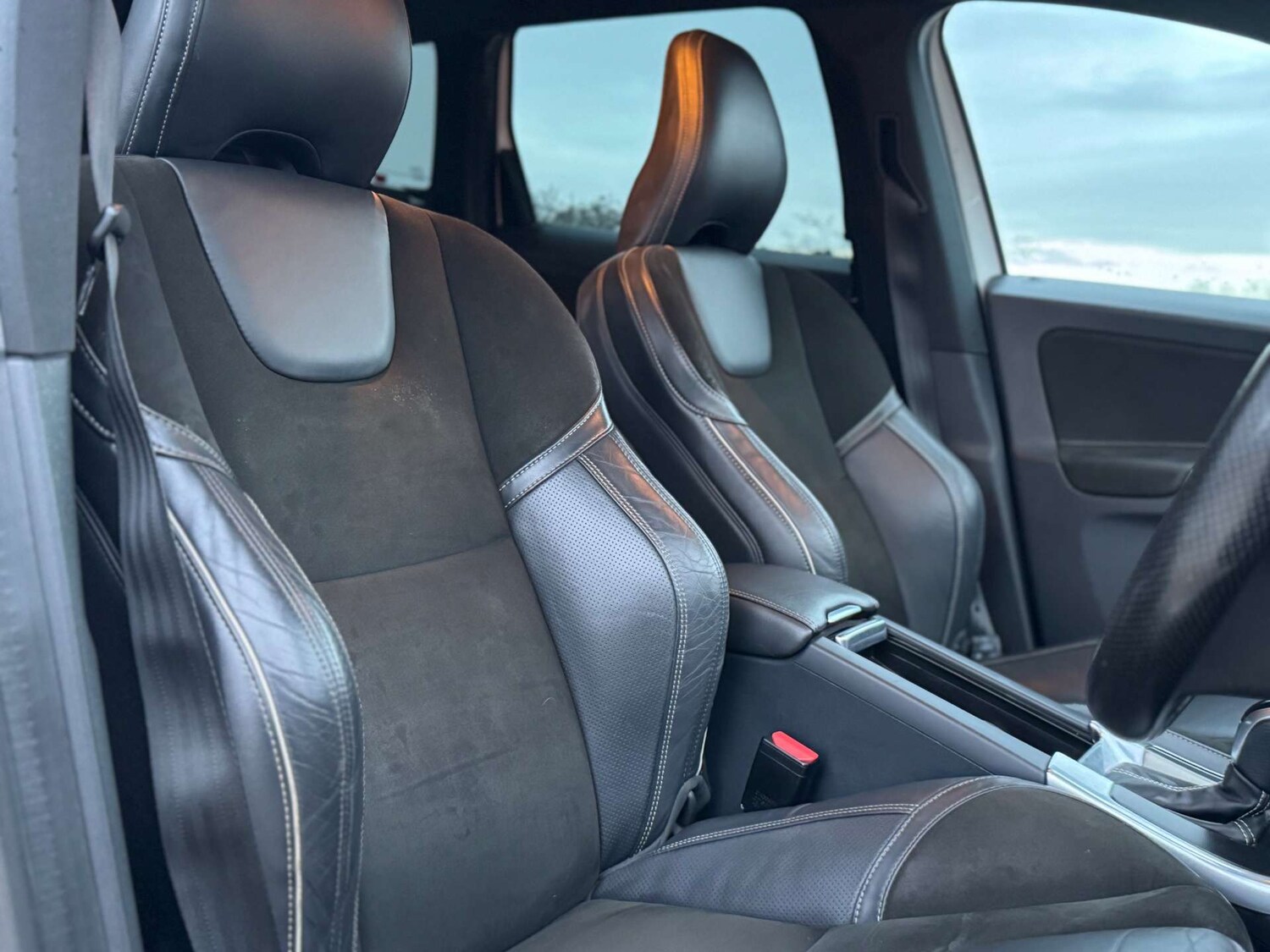 Used Volvo XC60 2016 for sale - 78015699: Photo 30