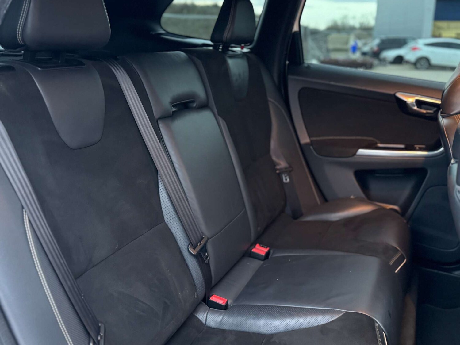 Used Volvo XC60 2016 for sale - 78015699: Photo 31