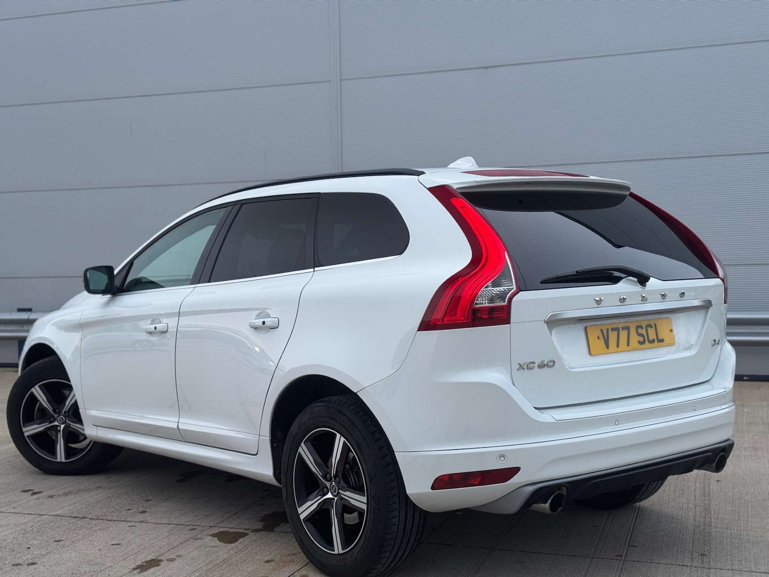 Used Volvo XC60 2016 for sale - 78015699: Photo 4