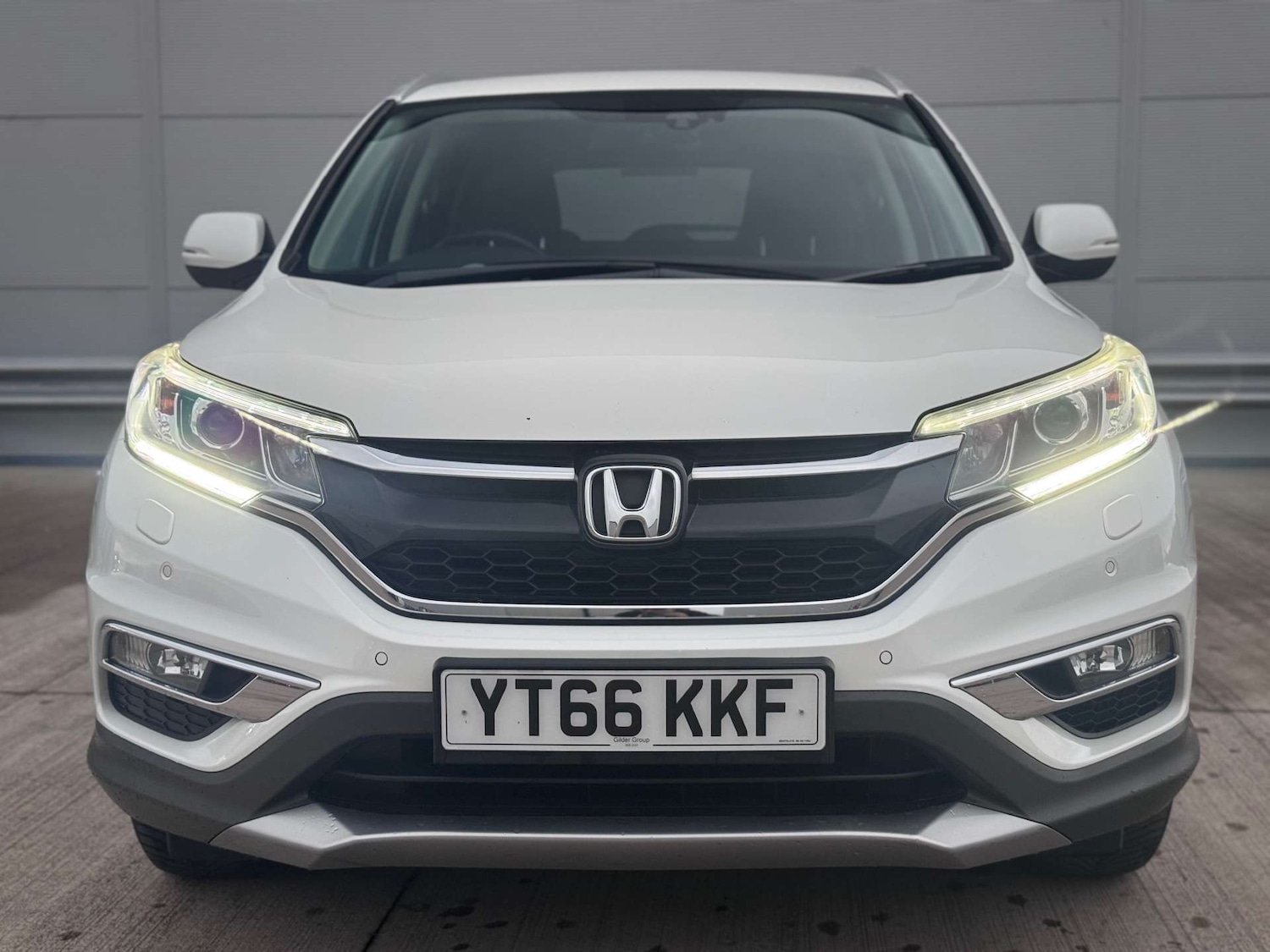 Used Honda CR-V 2016 for sale - 78015736: Photo 2