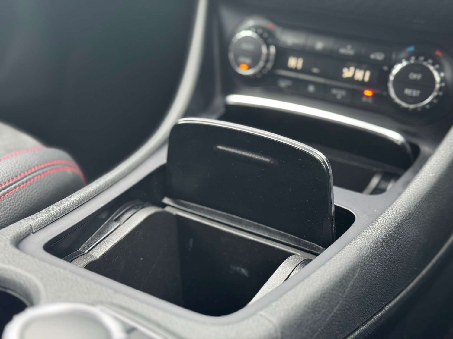 Used Mercedes-Benz A-Class 2016 for sale - 78014308: Photo 28