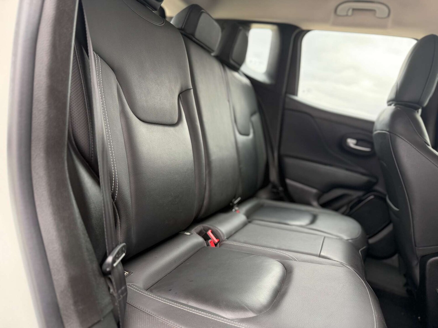 Used Jeep Renegade 2019 for sale - 78015721: Photo 39