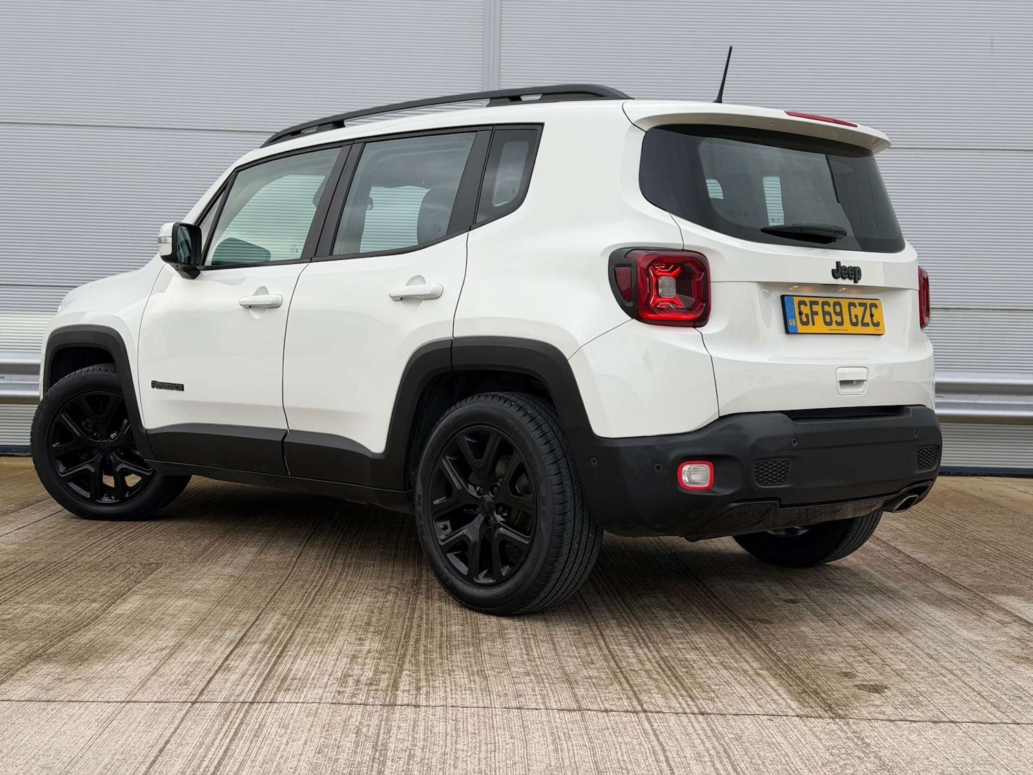 Used Jeep Renegade 2019 for sale - 78015721: Photo 4