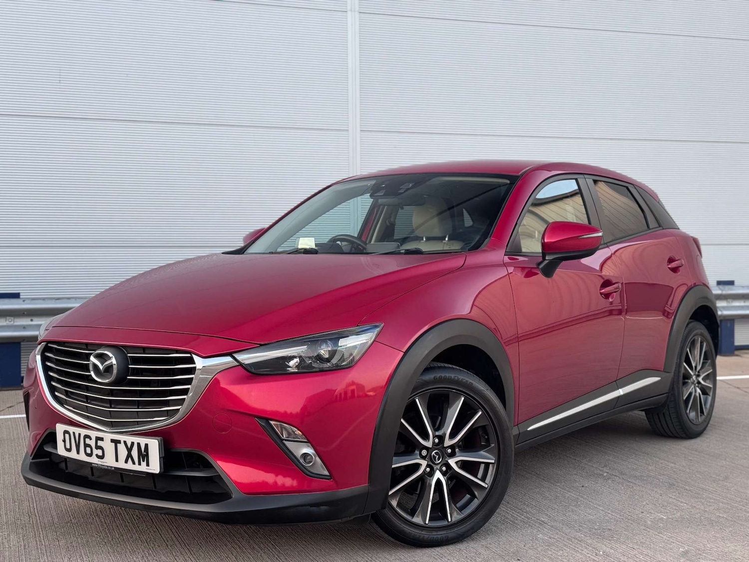 Used Mazda CX-3 2015 for sale - 78015730: Photo 3