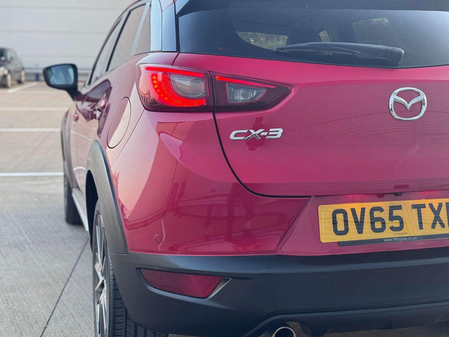 Used Mazda CX-3 2015 for sale - 78015730: Photo 9