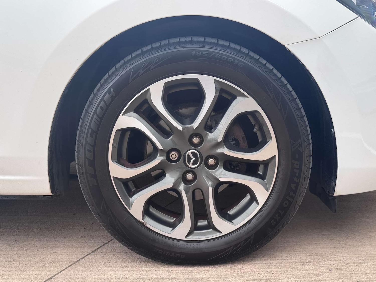 Used Mazda Mazda2 2015 for sale - 78183422: Photo 11