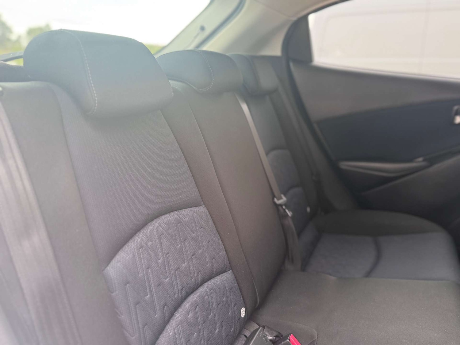 Used Mazda Mazda2 2015 for sale - 78183422: Photo 28