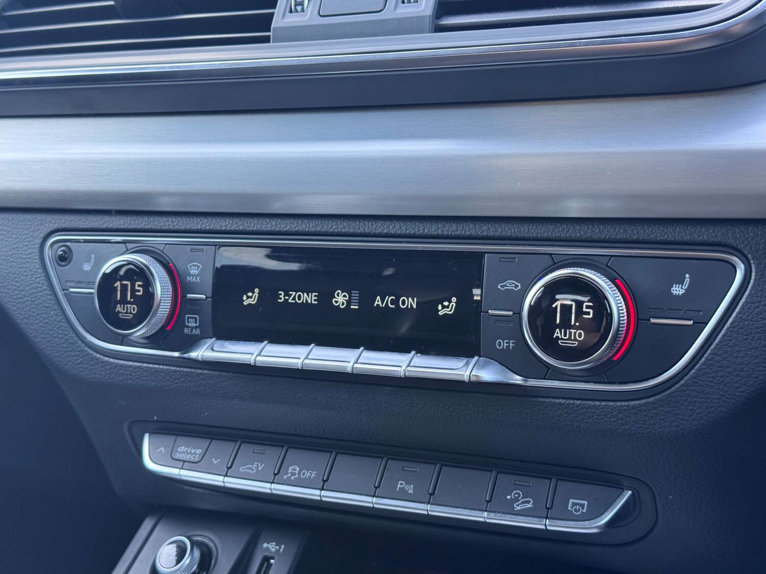 Used Audi Q5 2020 for sale - 78165486: Photo 26