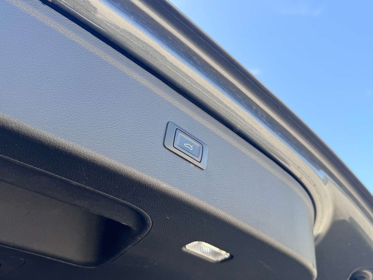 Used Audi Q5 2020 for sale - 78165486: Photo 40