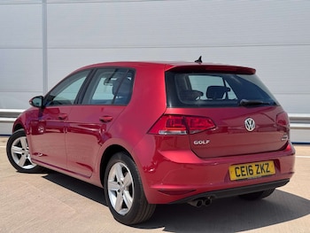 Used Volkswagen Golf 2016 for sale - 79238222: Photo