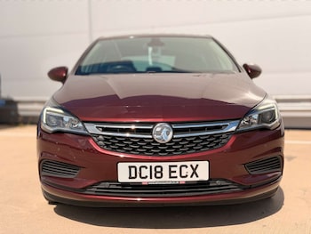 Used Vauxhall Astra 2018 for sale - 79470676: Photo