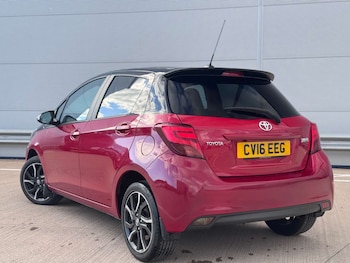 Used Toyota Yaris 2016 for sale - 78015714: Photo
