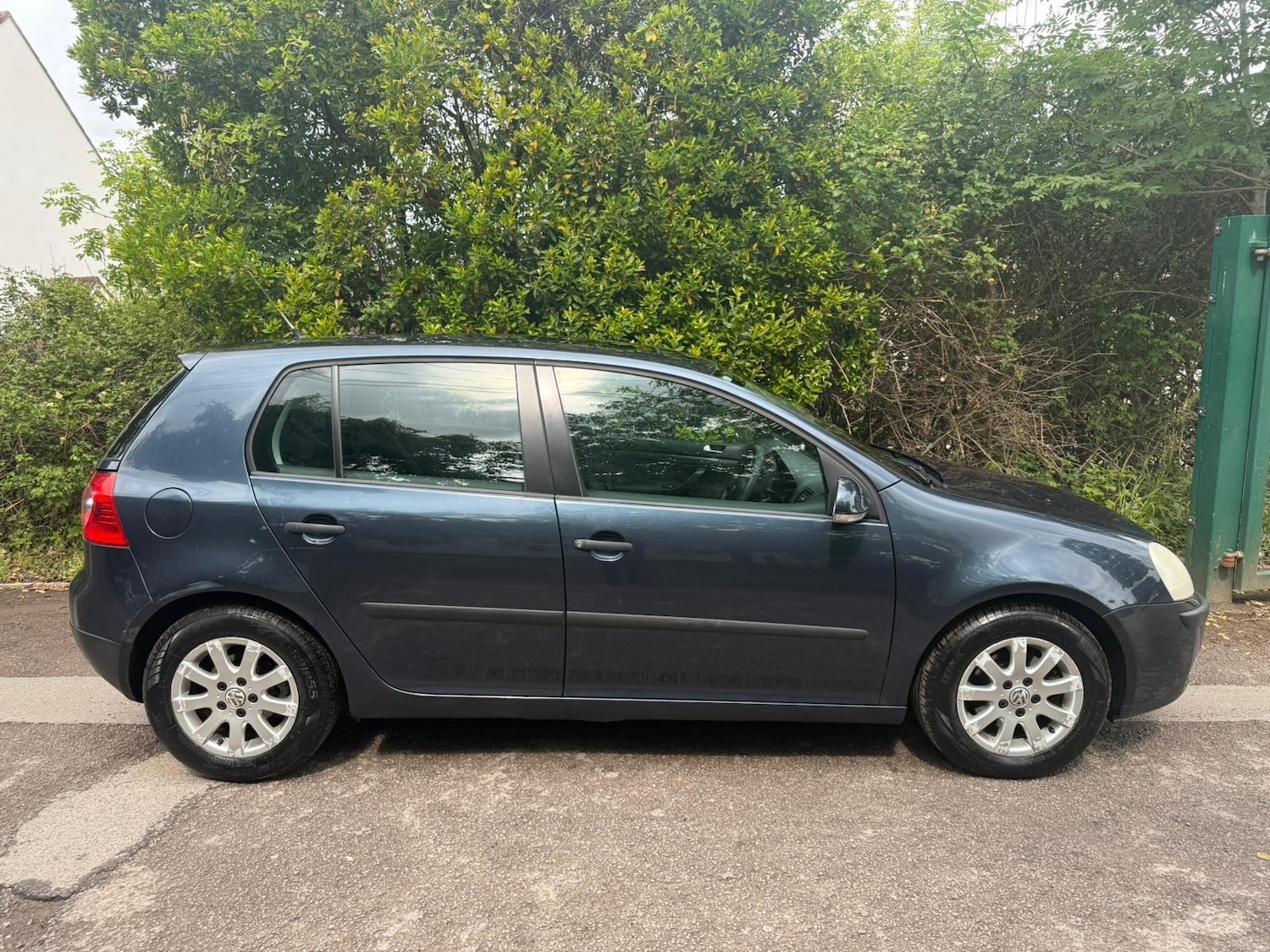 Used Volkswagen Golf 2005 for sale - 76608017: Photo 7