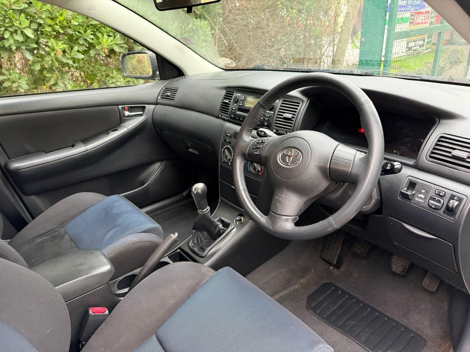 Used Toyota Corolla 2005 for sale - 76728126: Photo 9