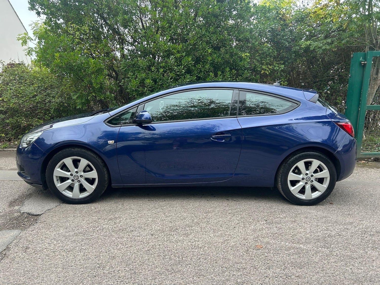 Used Vauxhall Astra GTC 2014 for sale - 76607954: Photo 5