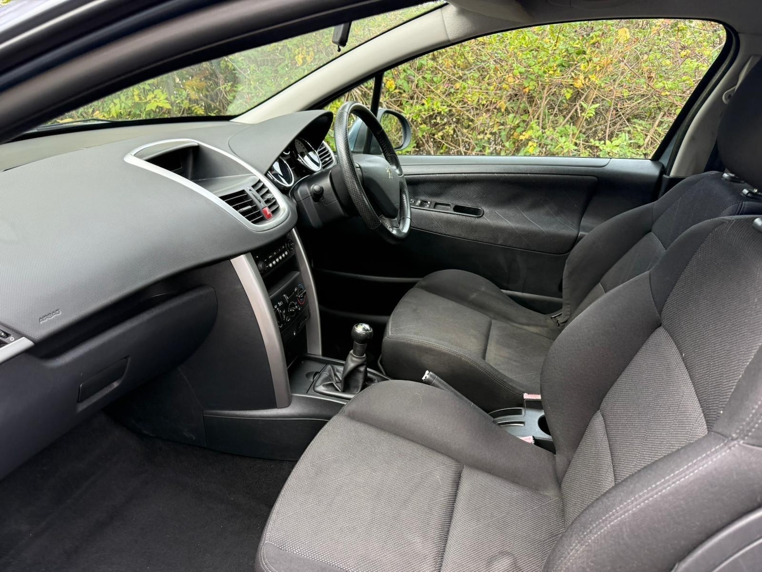 Used Peugeot 207 for sale - 76608517: Photo 12