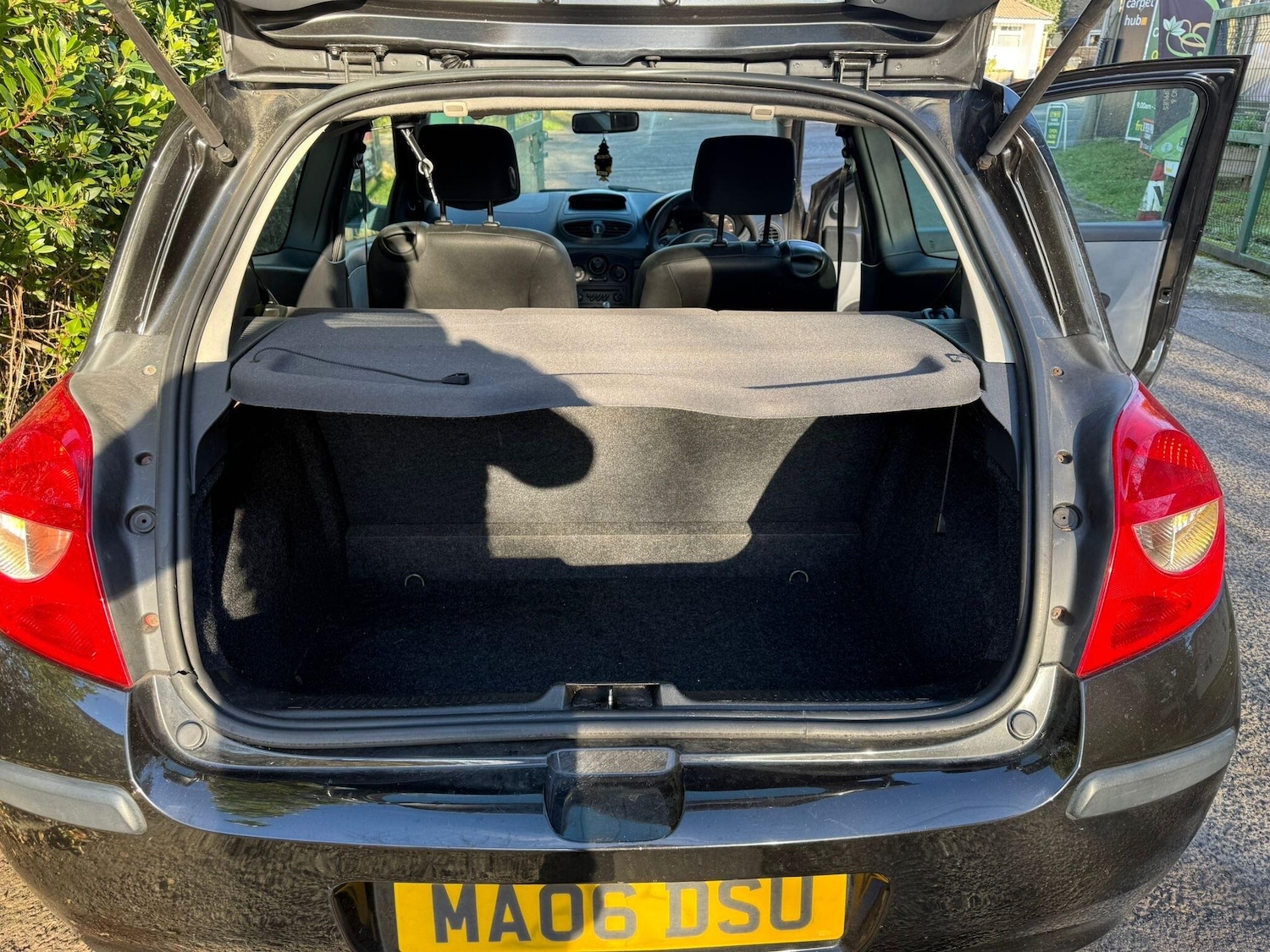 Used Renault Clio 2006 for sale - 76657080: Photo 9