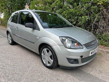 Used Ford Fiesta 2006 for sale - 76607257: Photo