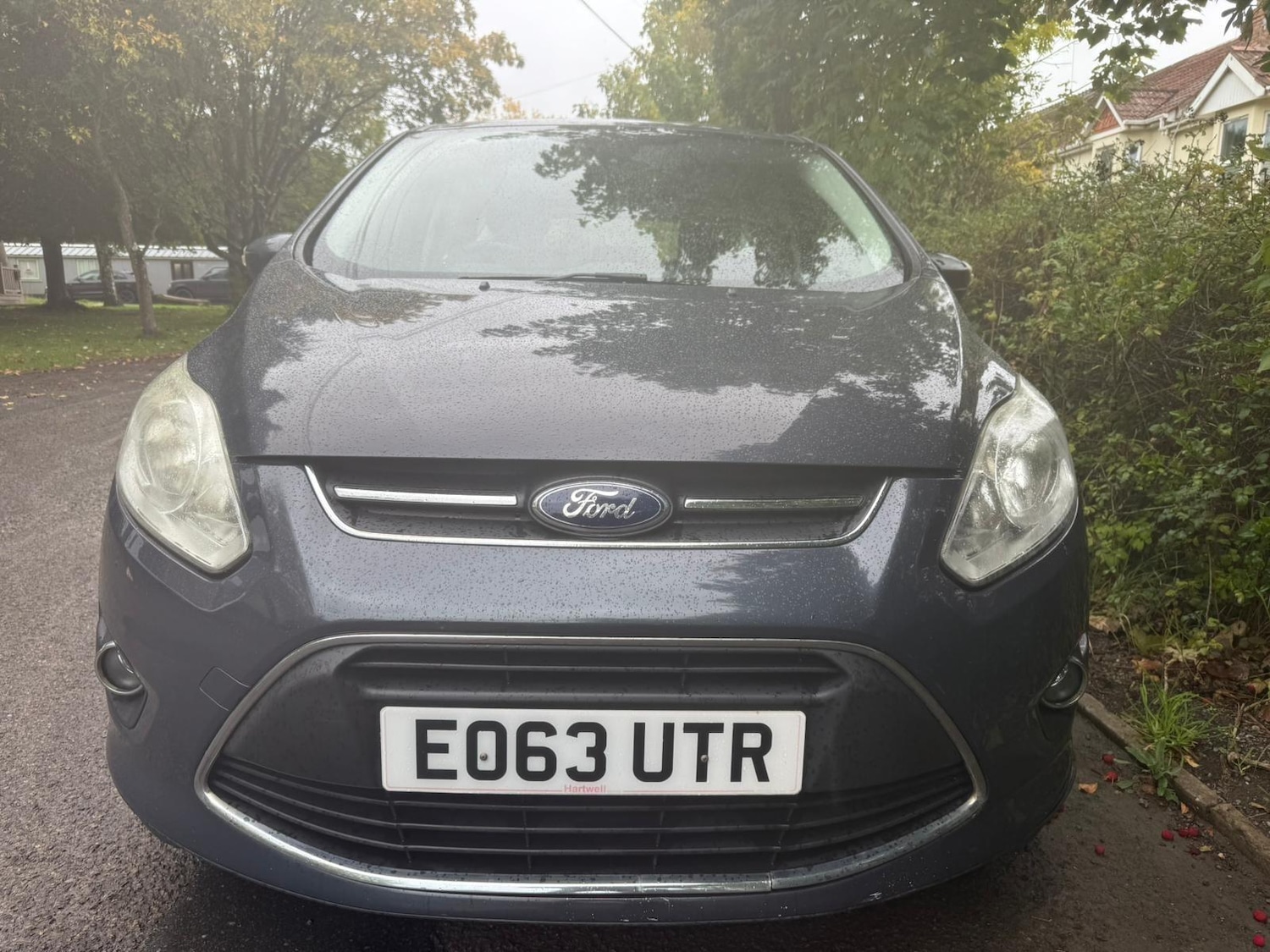 Used Ford C-Max 2013 for sale - 76608185: Photo 2