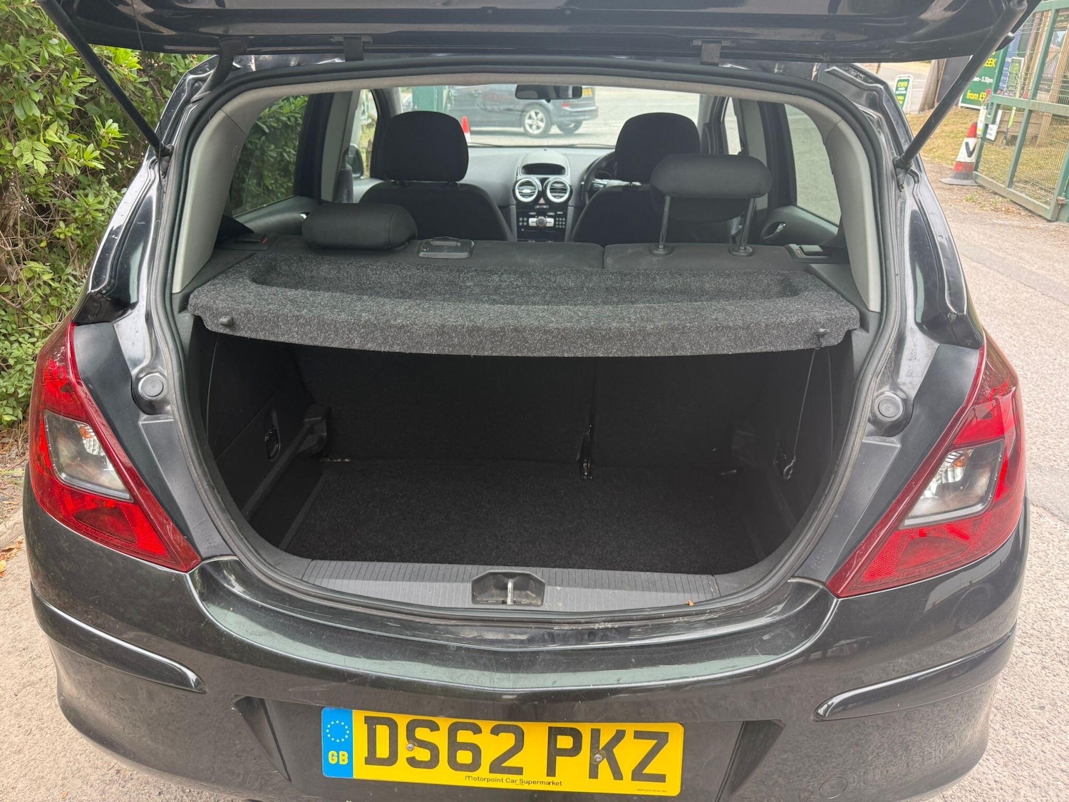 Used Vauxhall Corsa 2013 for sale - 76608135: Photo 11