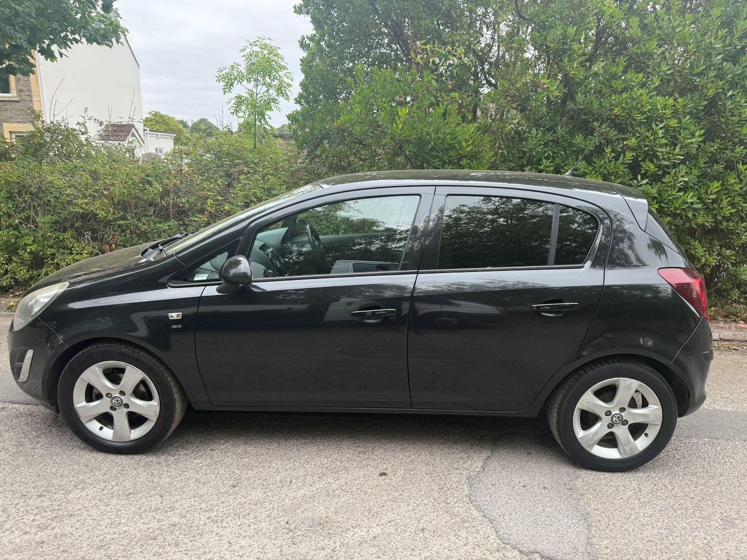 Used Vauxhall Corsa 2013 for sale - 76608135: Photo 4