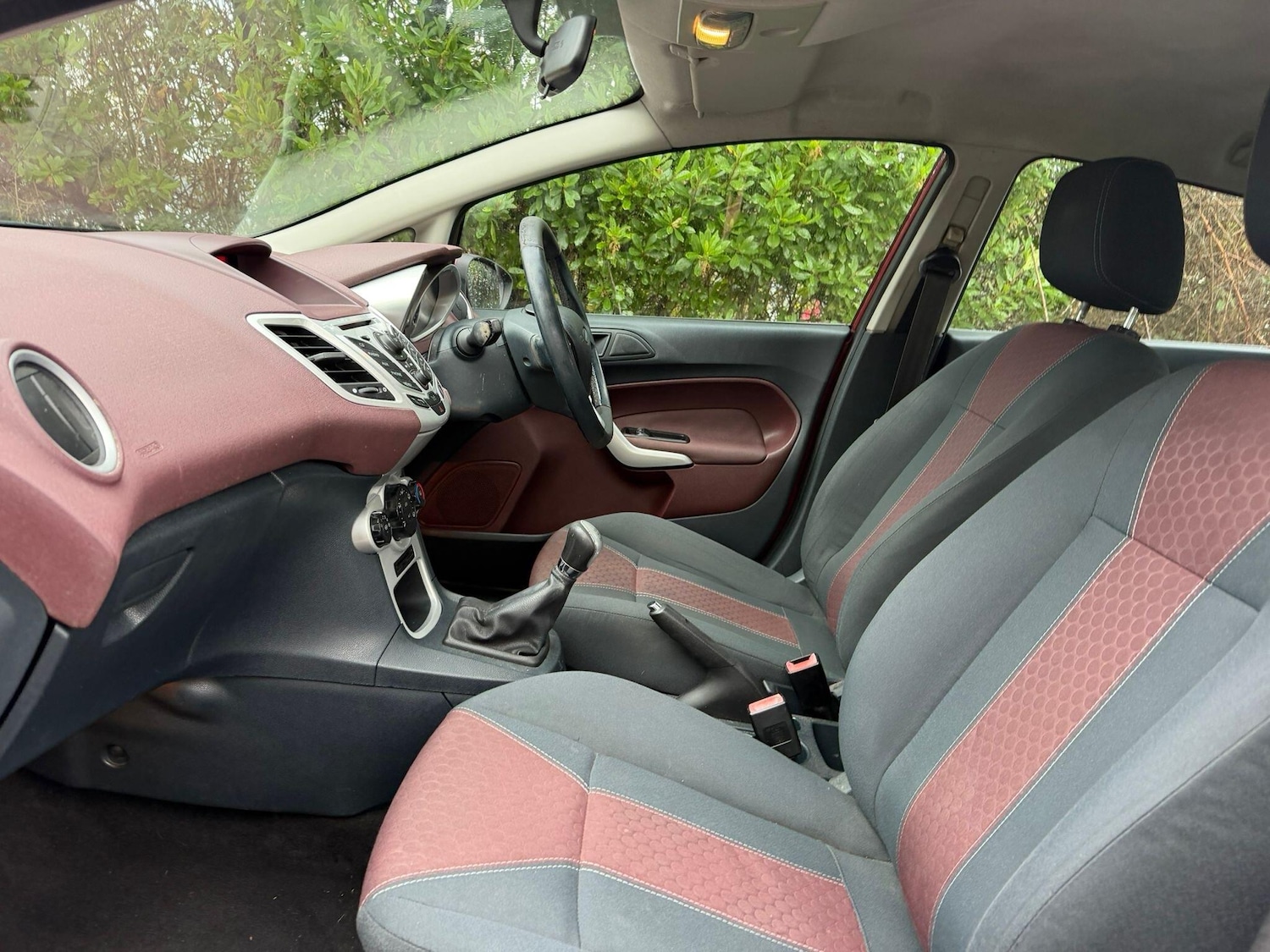 Used Ford Fiesta 2010 for sale - 76727732: Photo 14