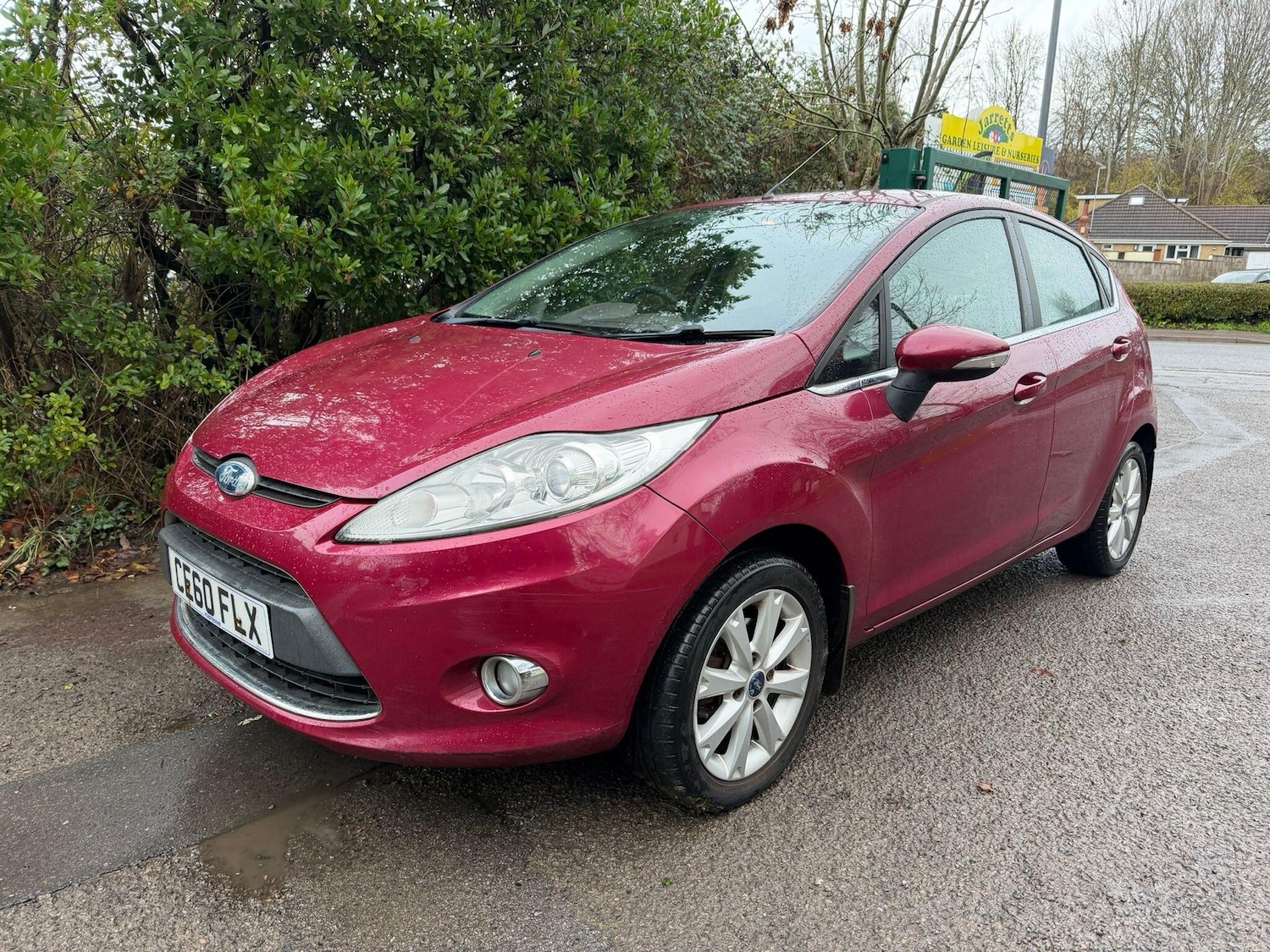 Used Ford Fiesta 2010 for sale - 76727732: Photo 3
