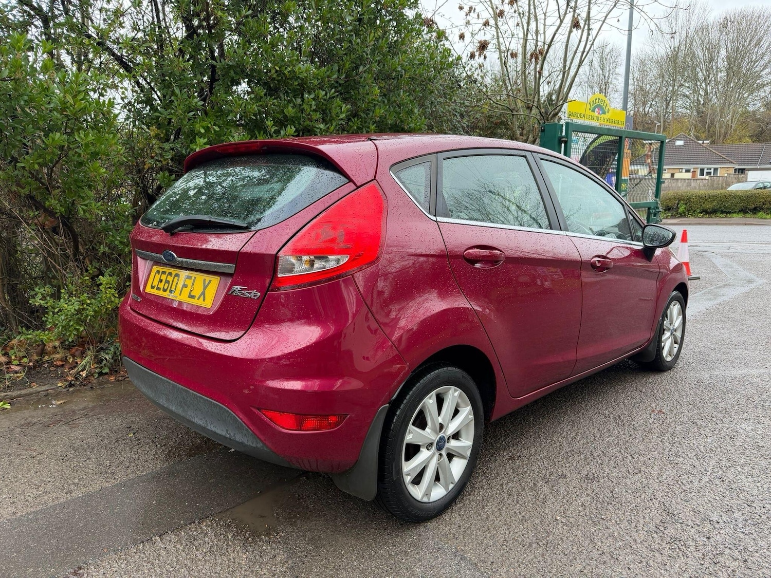 Used Ford Fiesta 2010 for sale - 76727732: Photo 8