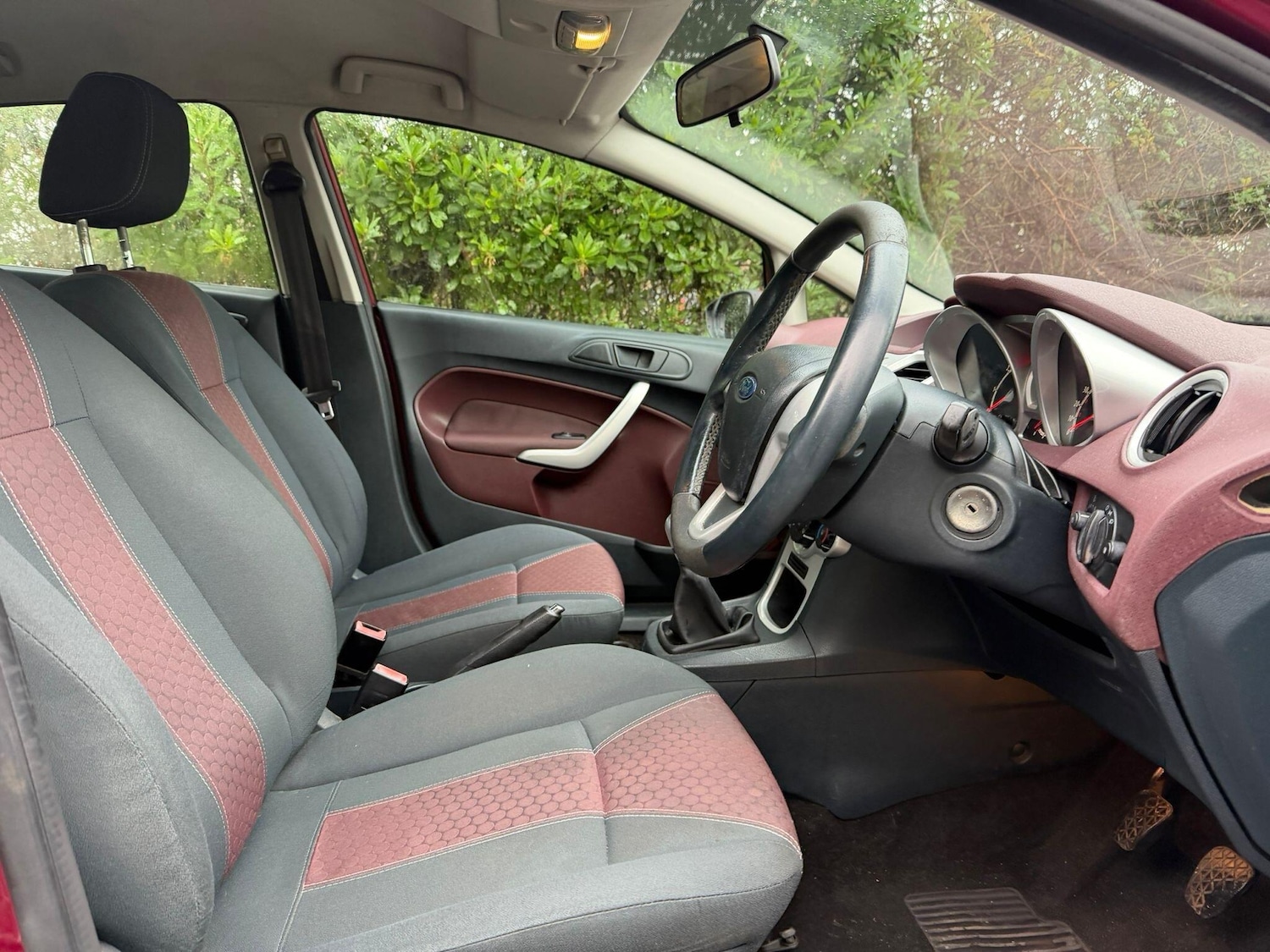 Used Ford Fiesta 2010 for sale - 76727732: Photo 9