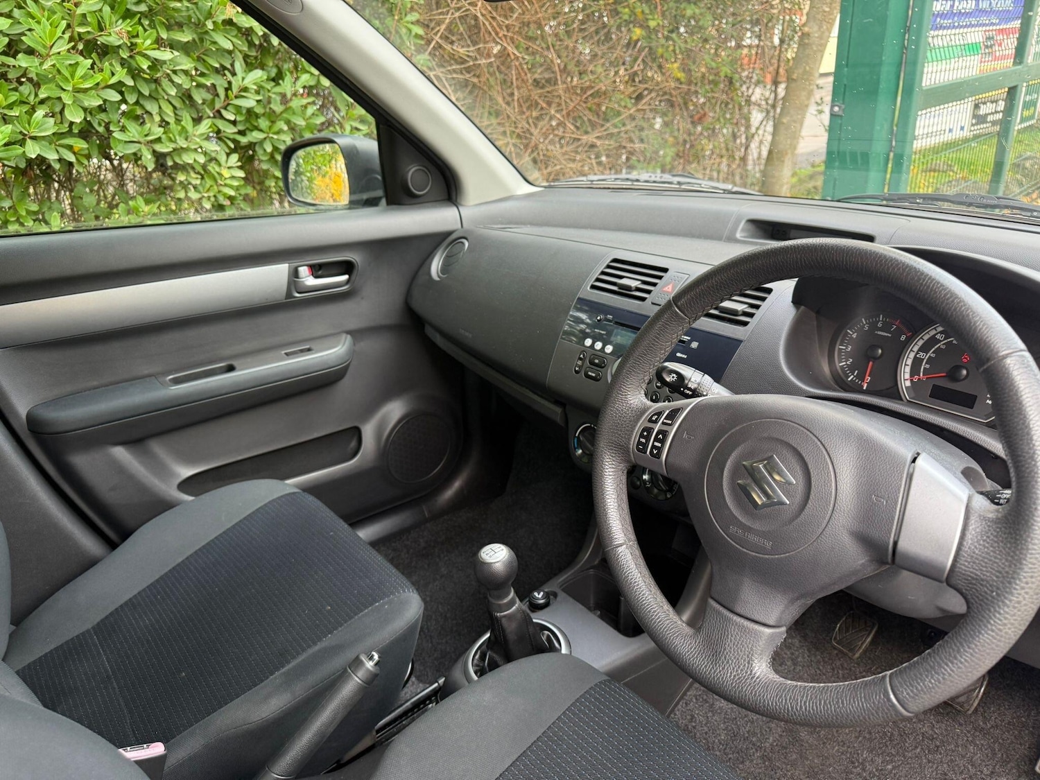 Used Suzuki Swift for sale - 76608483: Photo 9