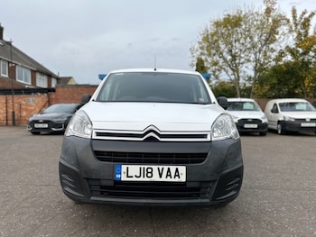 Used Citroen Berlingo 2018 for sale - 76496440: Photo