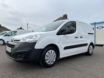 Used Citroen Berlingo 2018 for sale - 76496440: Photo