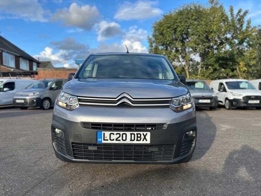 Used Citroen Berlingo 2020 for sale - 76345951: Photo 2