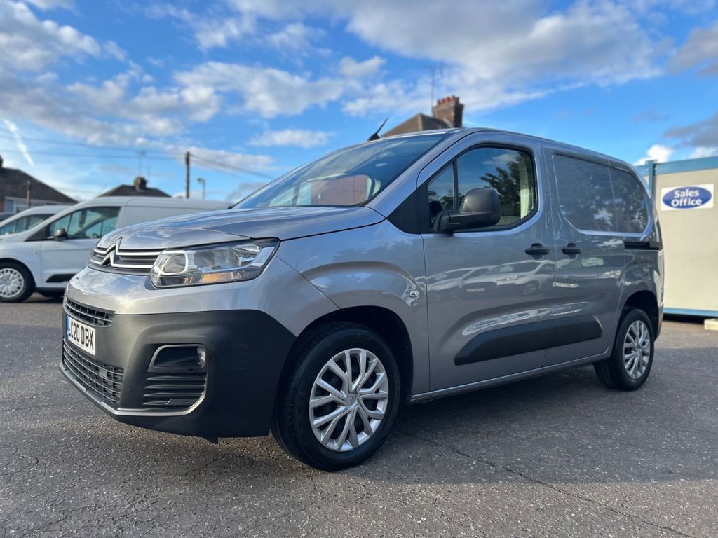 Used Citroen Berlingo 2020 for sale - 76345951: Photo 3