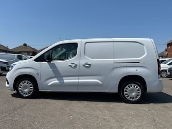 Used Vauxhall Combo 2023 for sale - 78996530: Photo