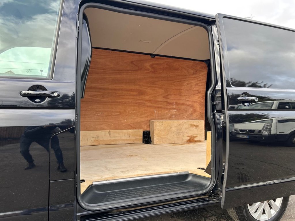 Used Volkswagen Transporter 2021 for sale - 77594314: Photo 11