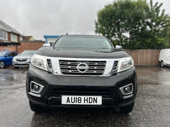 Used Nissan Navara 2018 for sale - 75346905: Photo