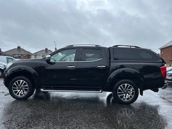 Used Nissan Navara 2018 for sale - 75346905: Photo