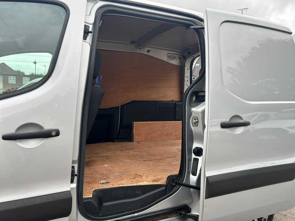 Used Citroen Berlingo 2017 for sale - 76356396: Photo 11